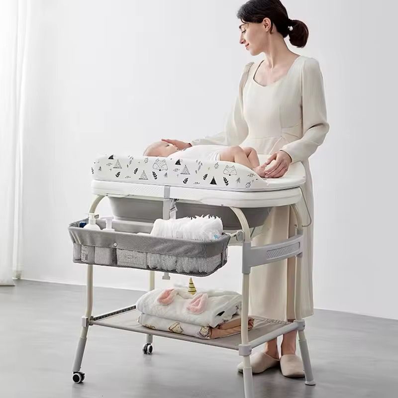 BABY CHANGE STATION